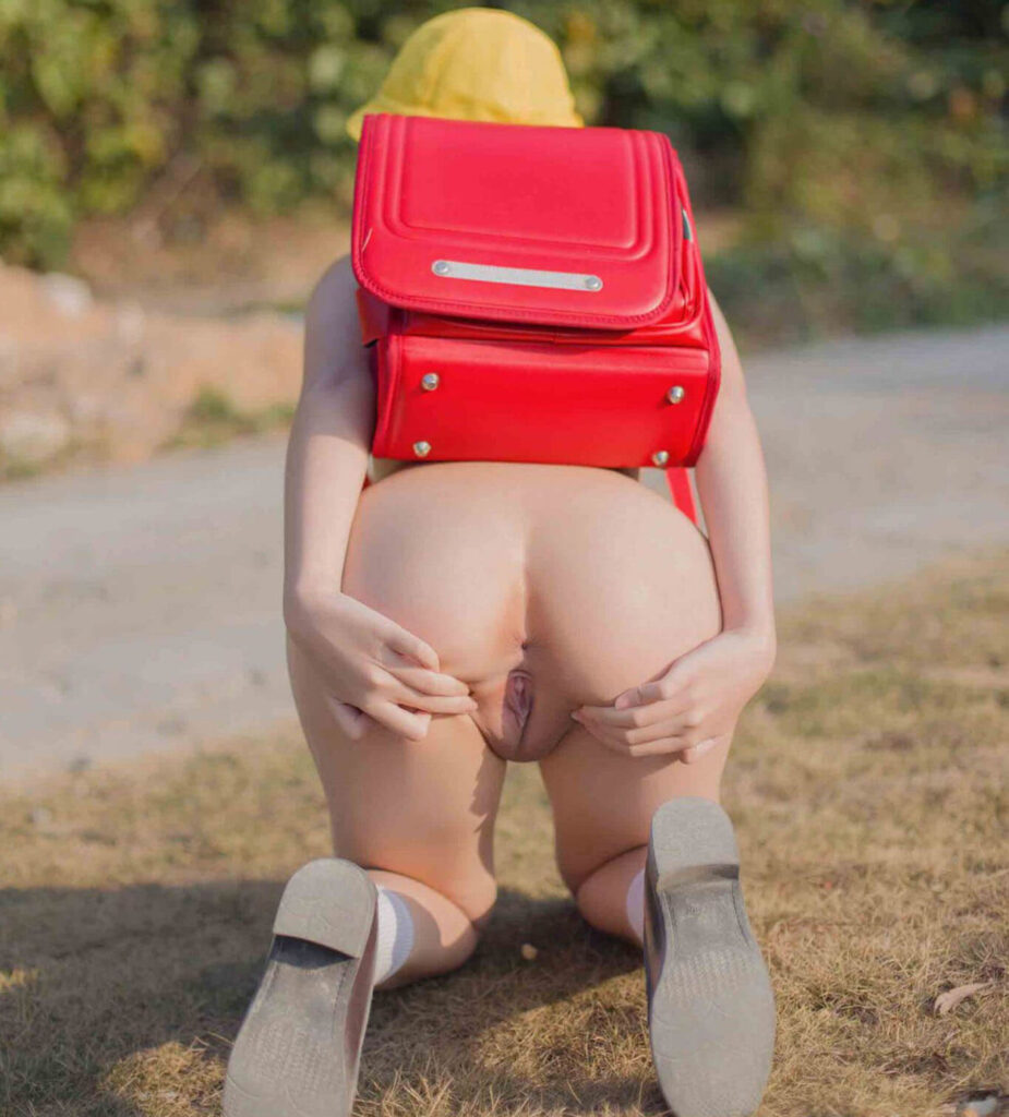 สาวญี่ปุ่นถ่ายแบบน่ารักโชว์หี (3)