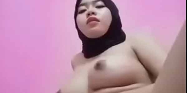 หนังxไทยดูฟรี สาวใต้เบ็ดหีเสี่ยวน้ำเดิน ขยี้เม็ดเสียวจนร้องดัง